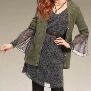 CAbi | Women’s Black/Multi Floral V-neck Poise Knee Length Shift Dress, Size M